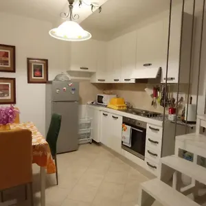  Apartment Casa Matrea Con Box Privato Italy